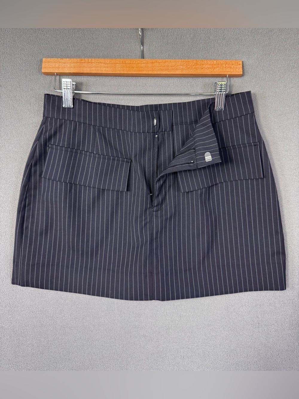 Modern Citizen Black Pinstripe Mini Skirt Skort with Flap Pockets, Medium - Picture 3 of 14
